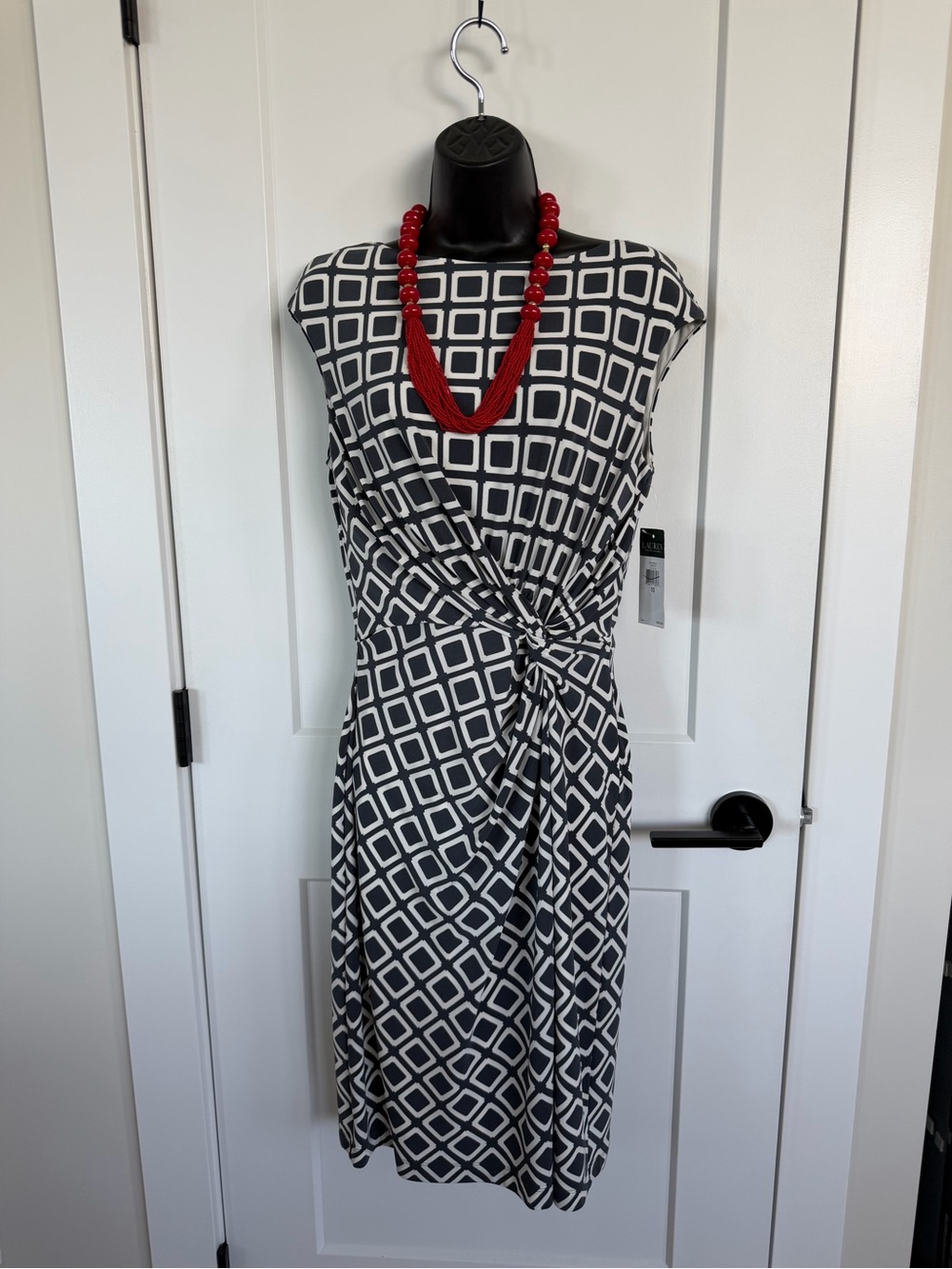 NWT RALPH LAUREN DRESS-Geometric outlined block pattern with twist knot SIZE 10